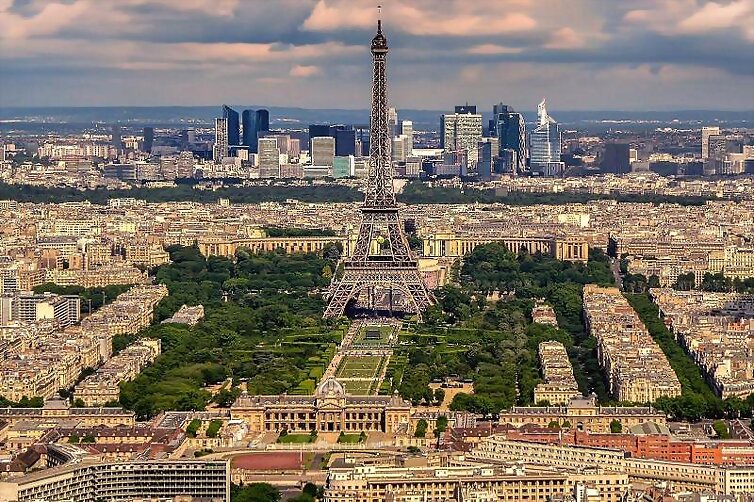 Paris (StarPeru Aerolines)