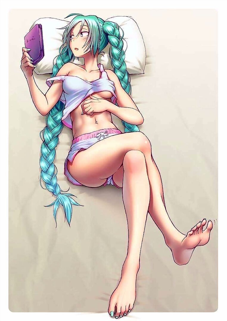 Miku Hatsune (Vocaloid)