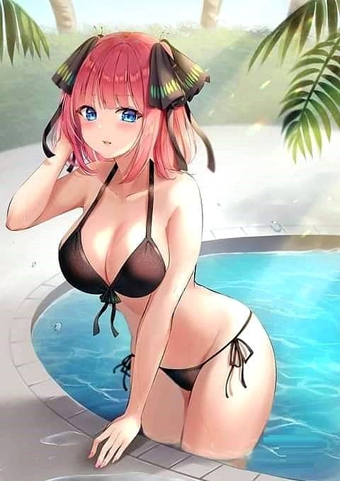 Nino Nakano (Go Toubun No Hanayome)