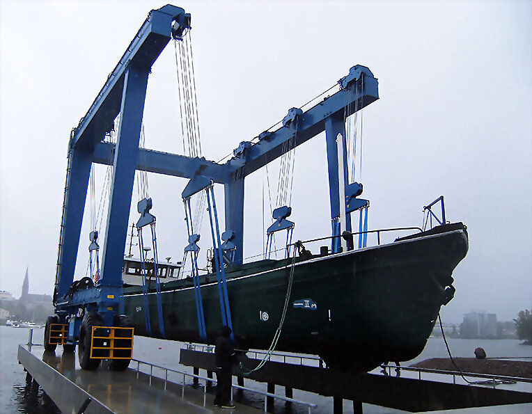 What Can A Marine Boat Lift Do?