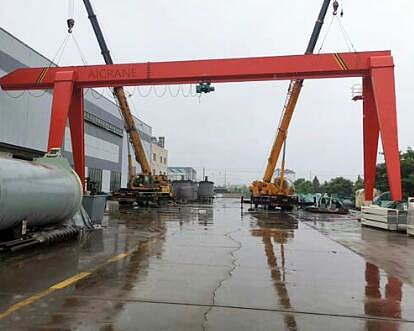 How to Select A Proper Industrial Gantry Crane?