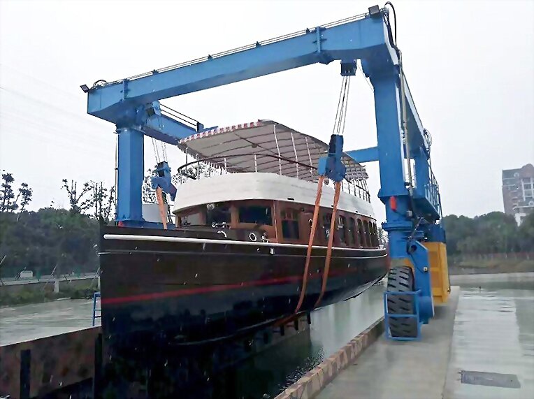 Applications of Boat Travel Lift