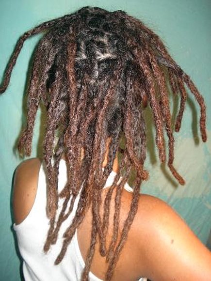 IMAGENES RASTAS CHICA CON RASTAS DREADLOCKS