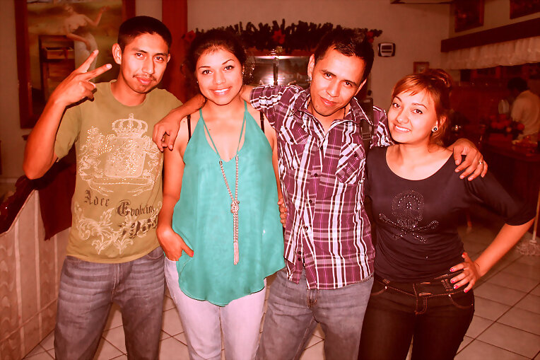 los cherris amigos