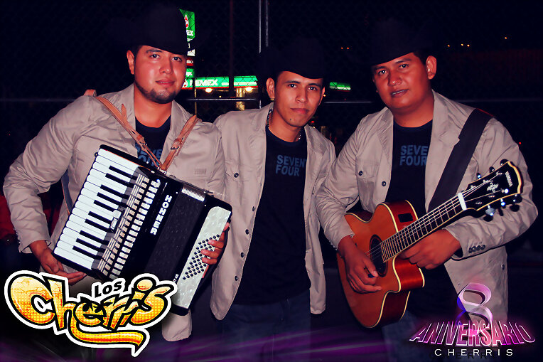 aniversario LOS CHERRIS