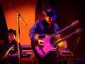 Los Cherris guitarra ovation doble