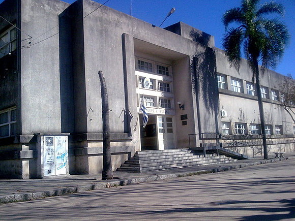 El liceo Dr. Miguel C. Rubino...