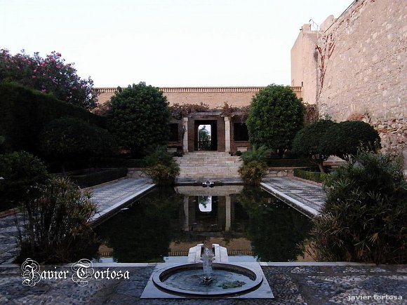 Paseos de Una Noche de Verano. La Alcazaba.