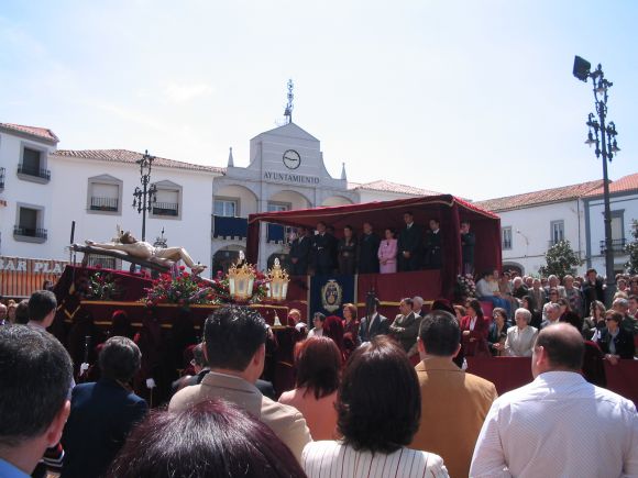Cristo de la caridad en carrera oficial