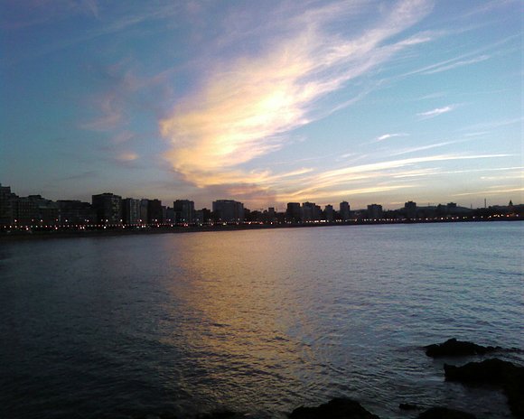 Ocaso en la bahía de San Lorenzo