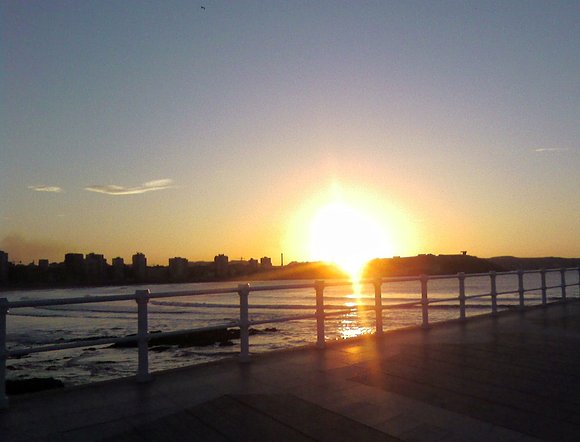 Puesta de sol en Gijón