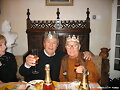 Jean y Therese coronados reyes
