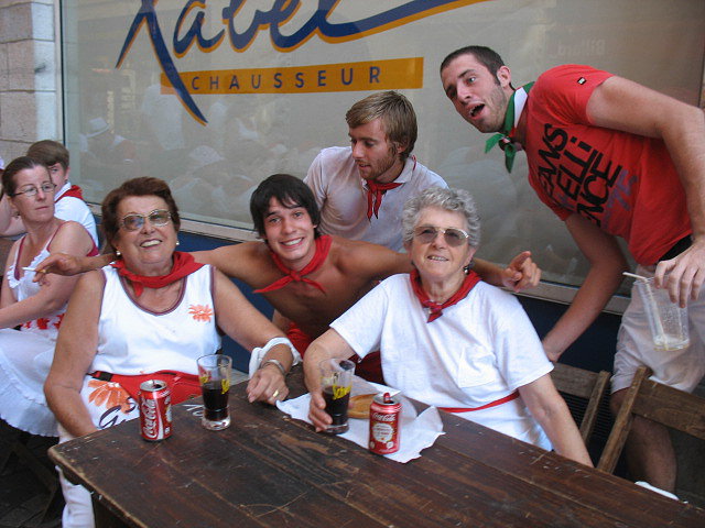en las fiestas de Bayona