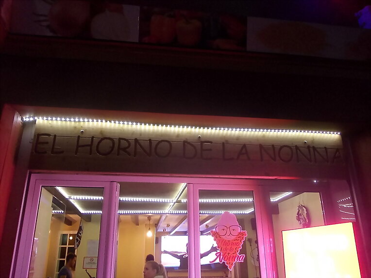 Noche de pizzas