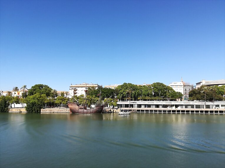 Por Los Remedios y Triana III