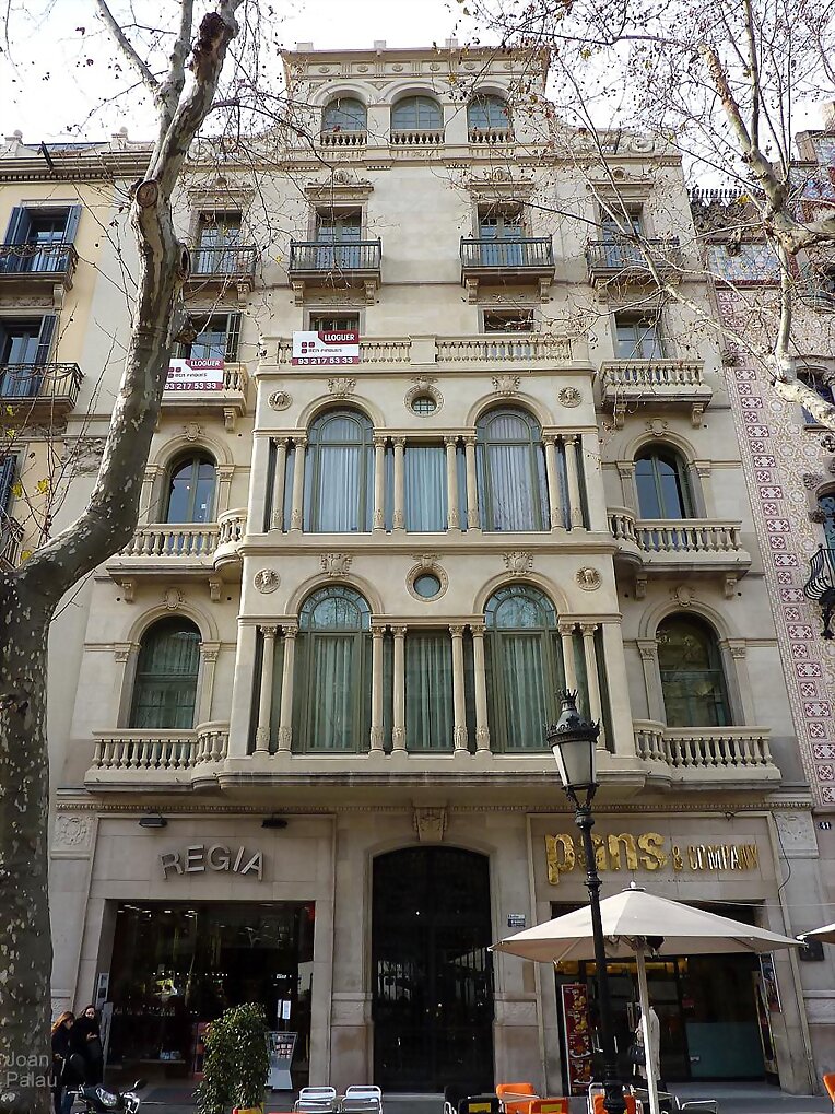 Barcelona capital XVII
