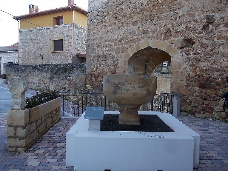 Tubilla del Agua VI