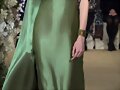 Sandalias tacon y plataforma en dorado en V