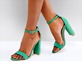 Sandalias tacon 2 tiras en verde