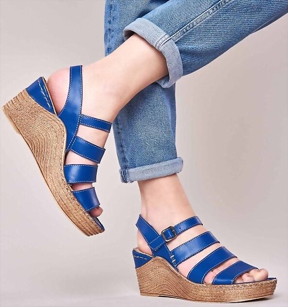 Sandalias cuña de 4 tiras en azul