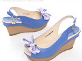 Sandalias cu&ntilde;a lacito,en azul (frontal y posterior