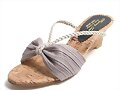 Sandalias cu&ntilde;a tira sujeci&oacute;n en lila (frontal)