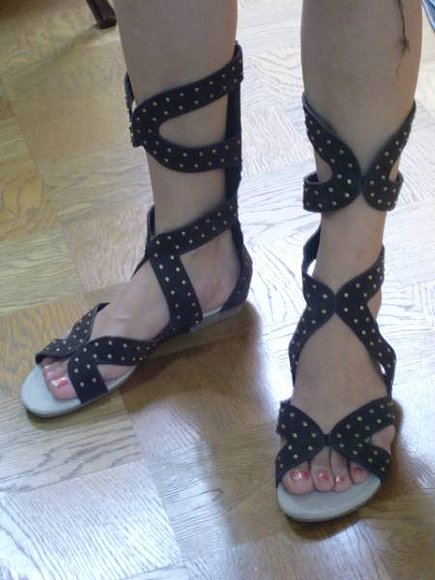 Sandalias centurión, en azul marino (frontal)