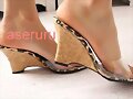 Sandalias cu&ntilde;a transparentes, vista lateral