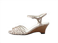 Sandalias cu&ntilde;a de tiras, en beige (lateral)