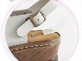 Sandalias cincha en X, en blanco (det. hebilla)