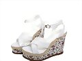 Sandalias cu&ntilde;a c/plataforma, en X, en blanco