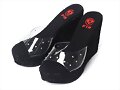 Sandalias cu&ntilde;a visera transparente, en negro