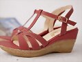 Sandalias cu&ntilde;a en marr&oacute;n (det. lateral)