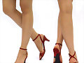 Sandalias tac&oacute;n en rojo (frontal y posterior)