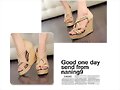 Sandalias cu&ntilde;a de doble nudo, en beige