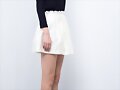 Sandalias tac&oacute;n doble tira, en blanco (lateral)