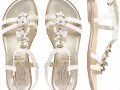 Sandalias planas de tiras, en blanco