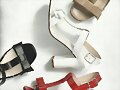 Sandalias tac&oacute;n tira central, en 4 colores