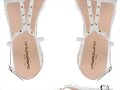 Sandalias planas en blanco