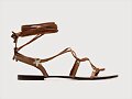 Sandalias planas centuri&oacute;n en marr&oacute;n