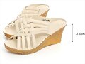 Sandalias cu&ntilde;a en X, en beige (medidas)