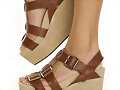 Sandalias cu&ntilde;a de 3 cinchas, en marr&oacute;n
