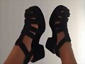 Sandalias tira ancha en negro
