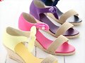 Sandalias de cu&ntilde;a con lacito,en 2 colores (detalle
