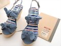 Sandalias de cu&ntilde;a con doble lacito, en azul