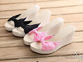 Sandalias de cu&ntilde;a en rosa y negro