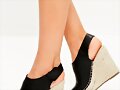 Sandalias cu&ntilde;a tira ancha en negro