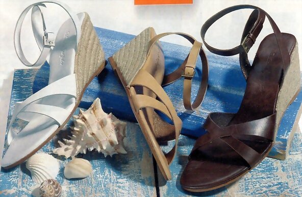 Sandalias cuña en XI en 3 colores