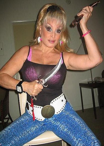 ARAMIS FUSTER ¨LA BRUJA¨