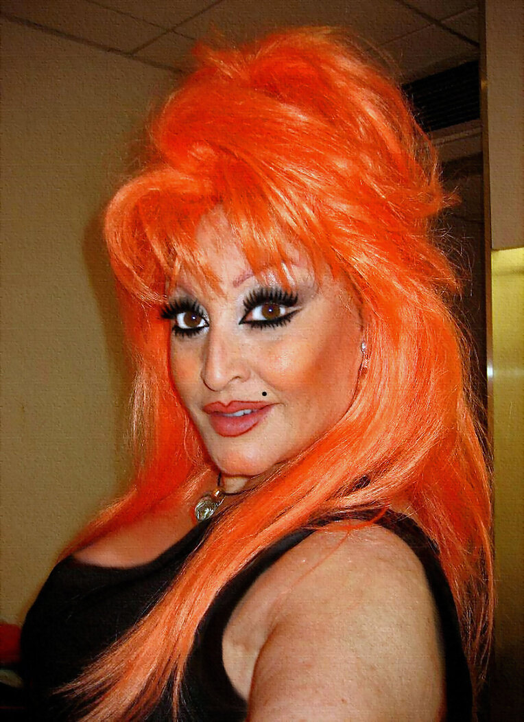 ARAMIS FUSTER ¨LA BRUJA¨